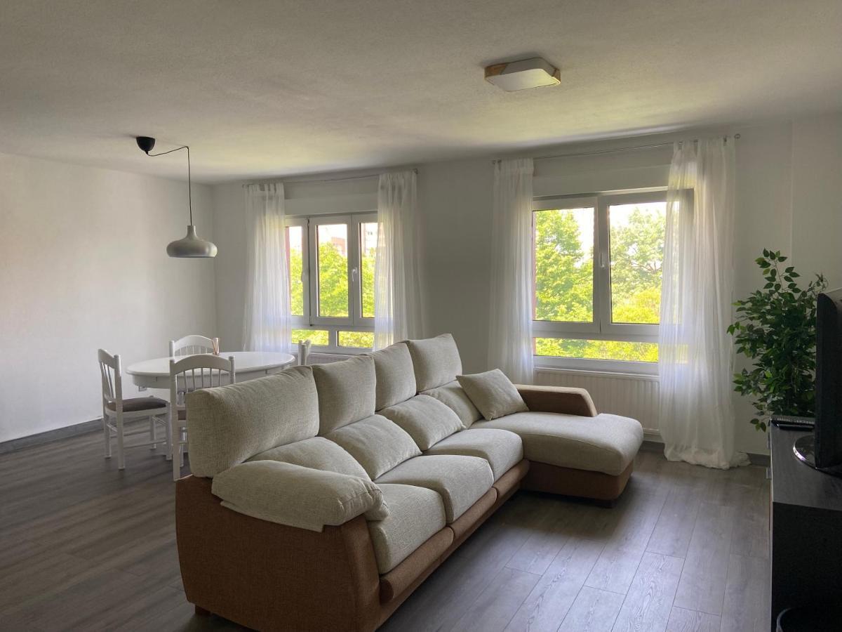173A Amplio Apartamento Moderno ヒホン エクステリア 写真