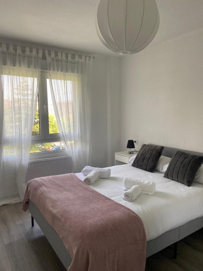 173A Amplio Apartamento Moderno ヒホン エクステリア 写真